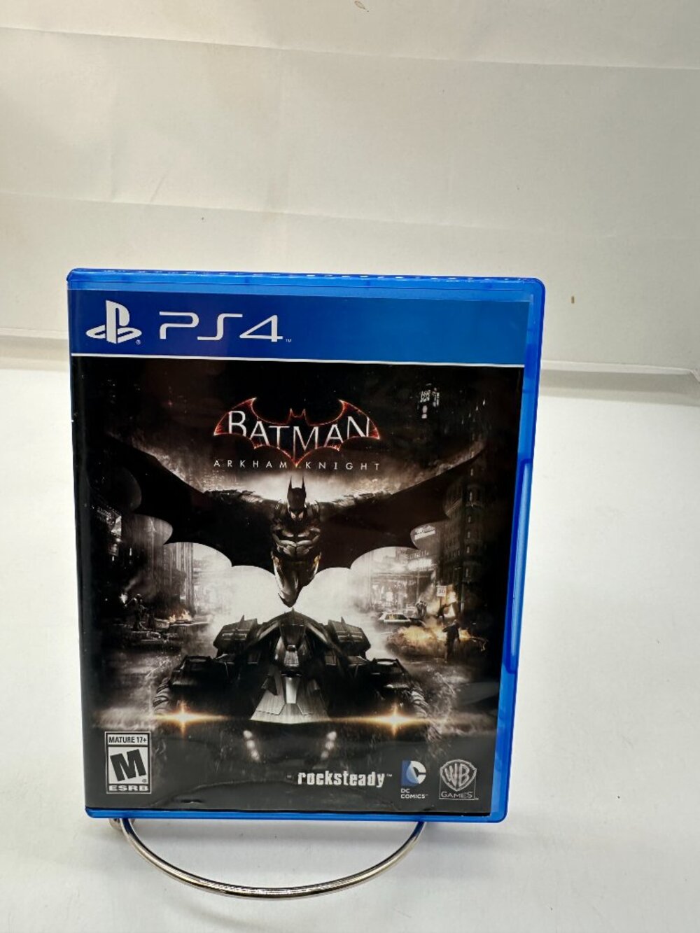 EUC PS4 Play Station Batman Arkham Knight Gaming Game Disc Mature 17+ Rating